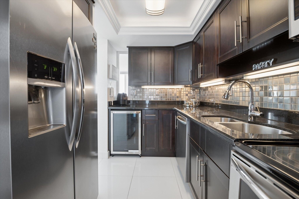 333 Ne 21st Avenue - Photo 5
