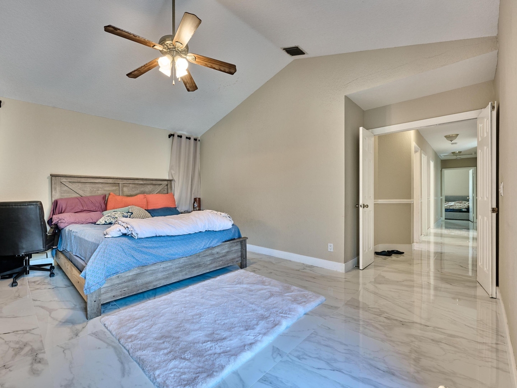 786 Nw 164th Avenue - Photo 32
