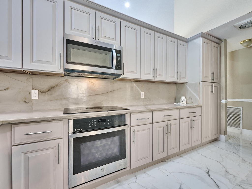 786 Nw 164th Avenue - Photo 21