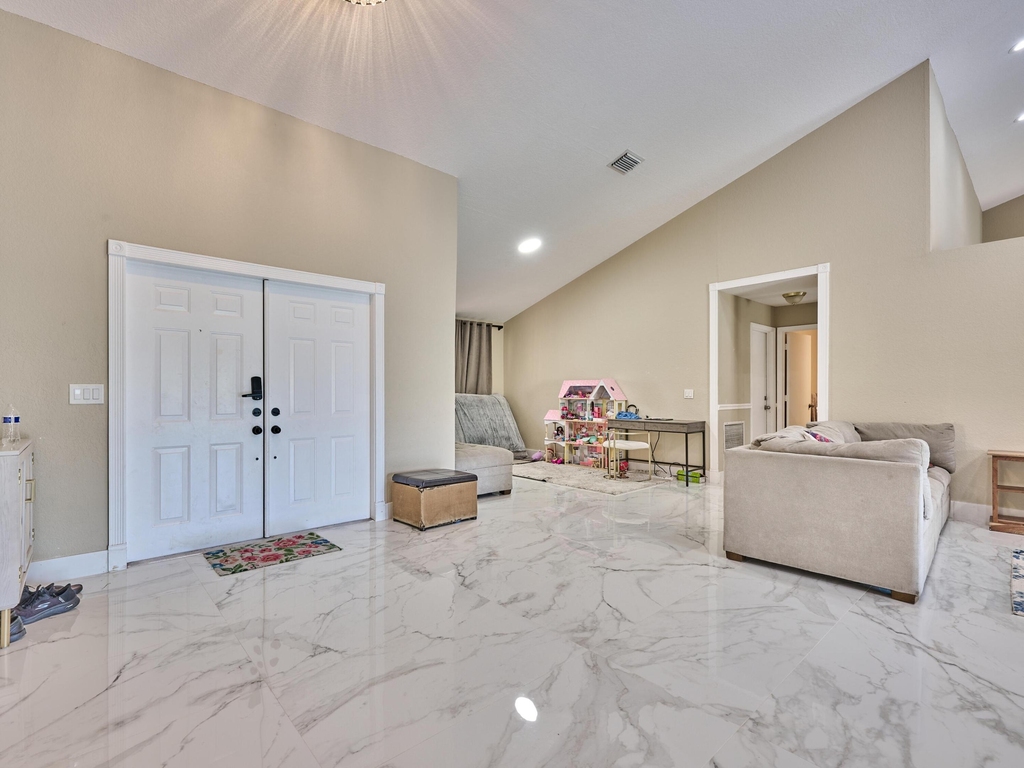 786 Nw 164th Avenue - Photo 7