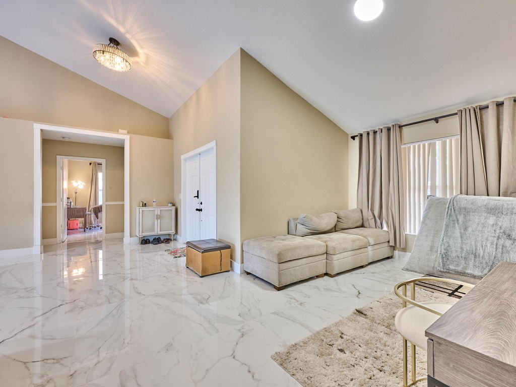 786 Nw 164th Avenue - Photo 10