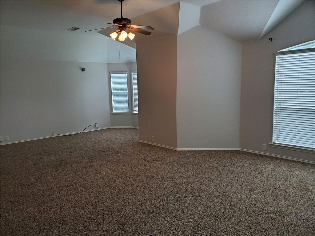 2077 Sleepy Hollow Trail - Photo 13
