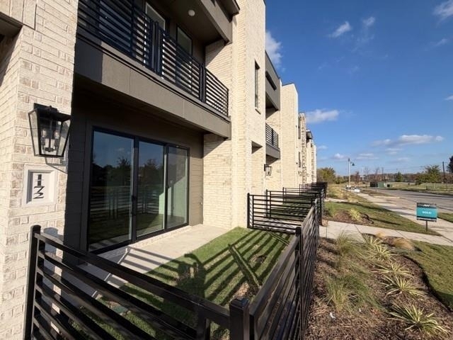 1172 Daybreak Drive - Photo 1