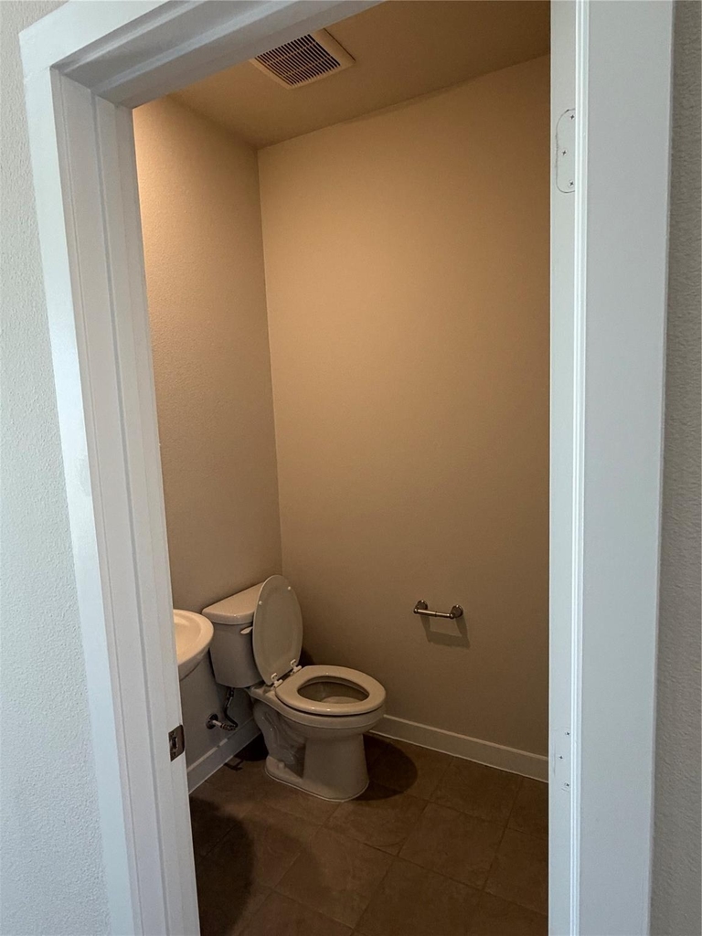 3604 Deer Drive - Photo 4