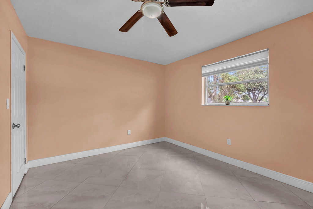 7399 Nw 20th Court - Photo 22
