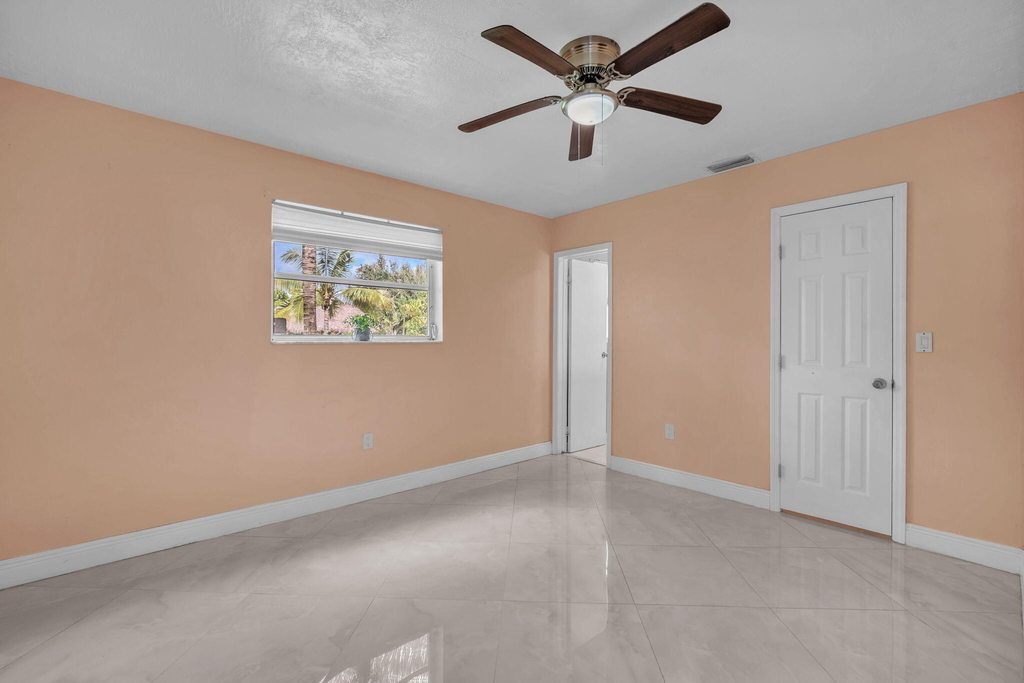 7399 Nw 20th Court - Photo 21