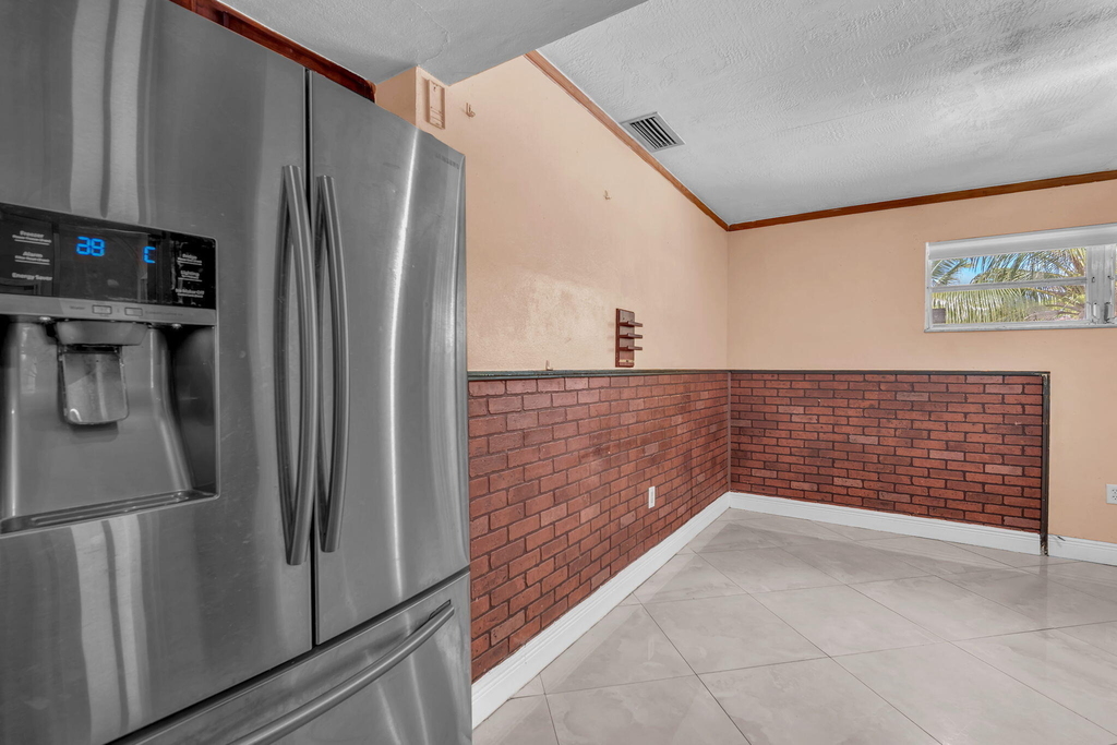7399 Nw 20th Court - Photo 10