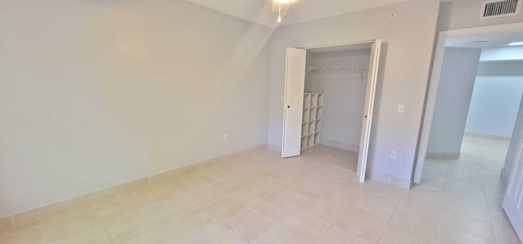 4021 San Marino Boulevard - Photo 4