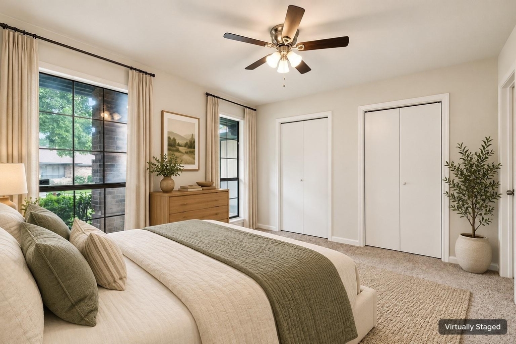 210 E Amberway Lane - Photo 15
