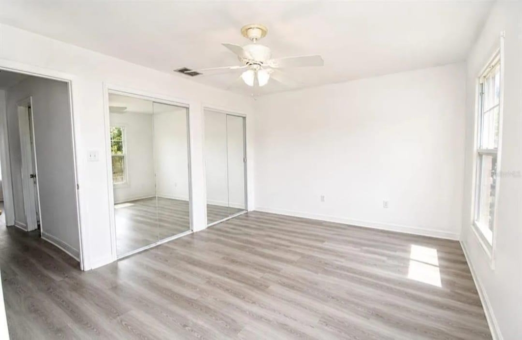 5850 Cypress Gardens Boulevard - Photo 2
