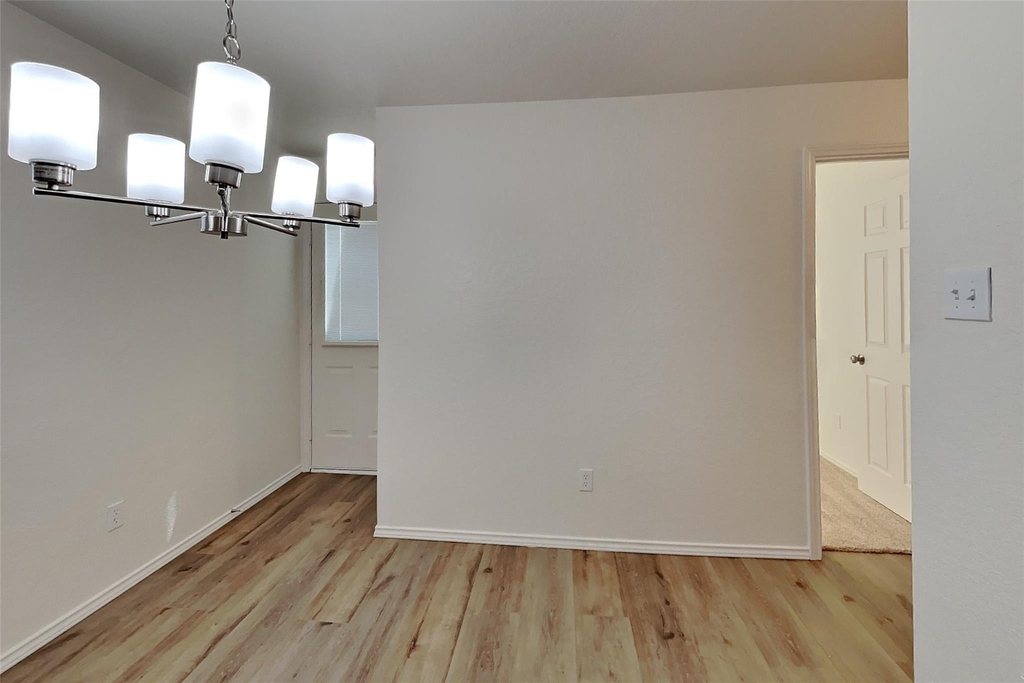 6712 Meadow Way Lane - Photo 4