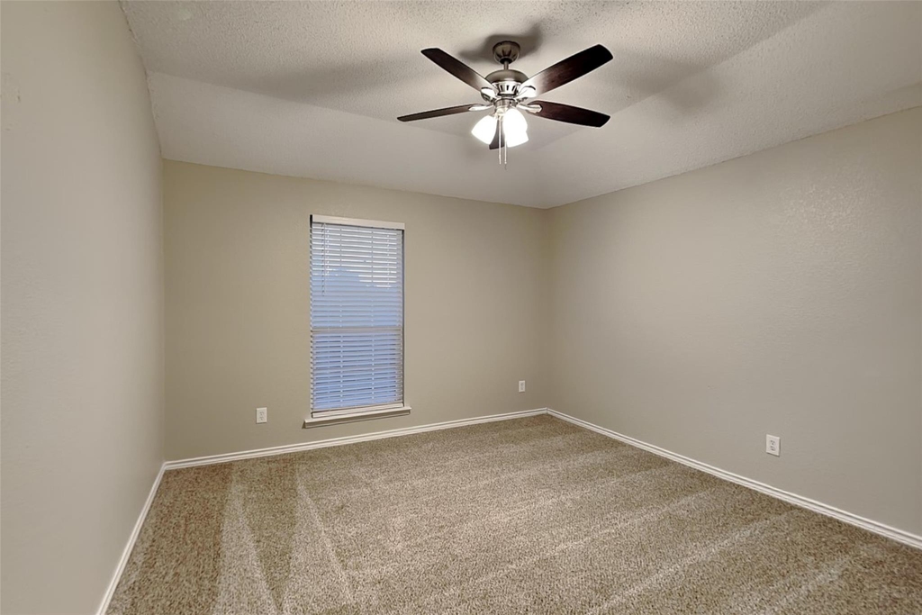 115 Pullman Place - Photo 12