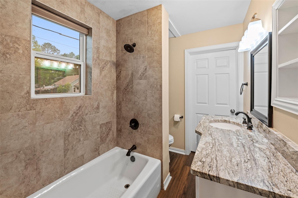401 Central - Photo 5
