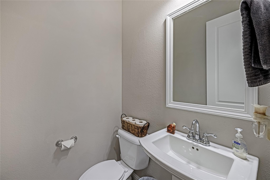 1451 Perrin Lane - Photo 9