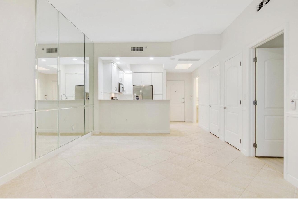 801 S Olive Avenue - Photo 30