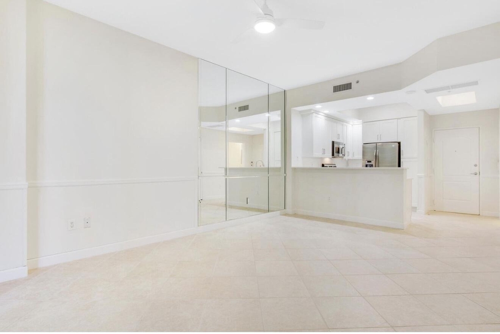 801 S Olive Avenue - Photo 31