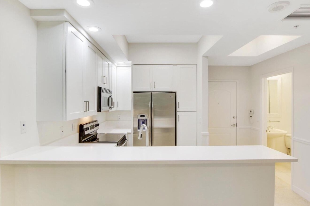 801 S Olive Avenue - Photo 34