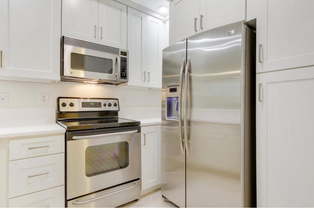 801 S Olive Avenue - Photo 36