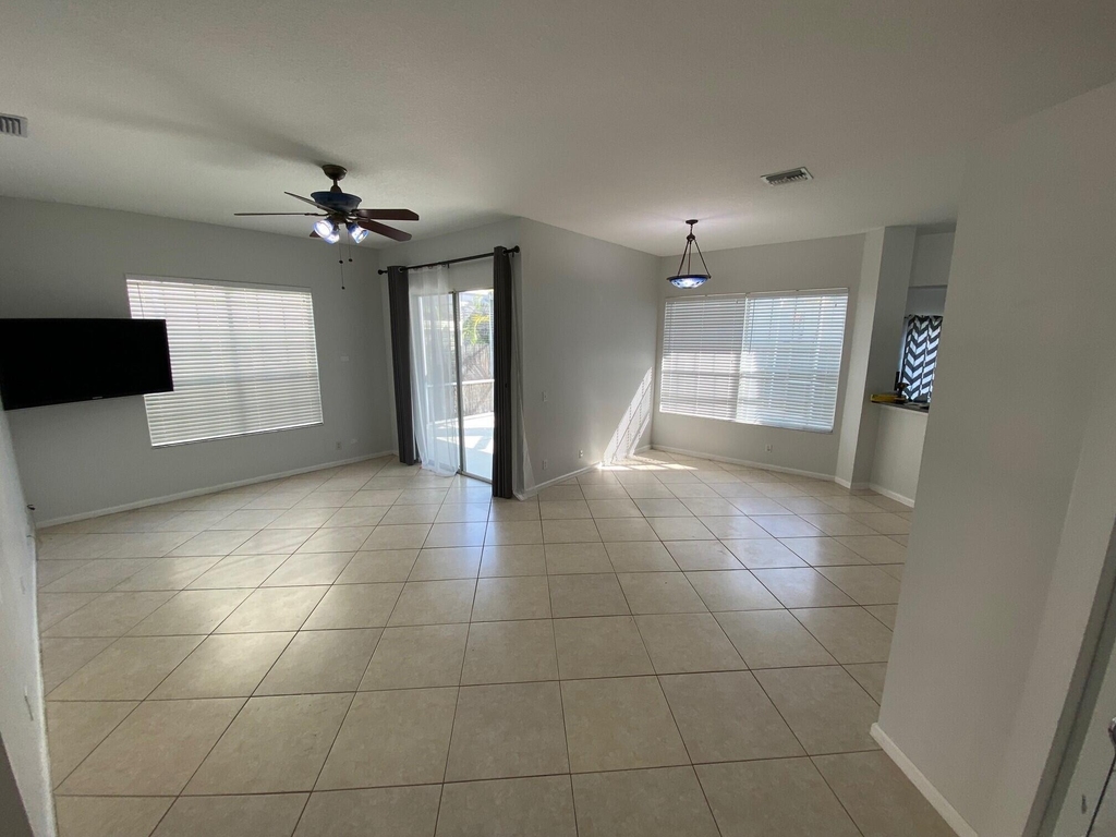 963 Red Parrot Lane - Photo 2