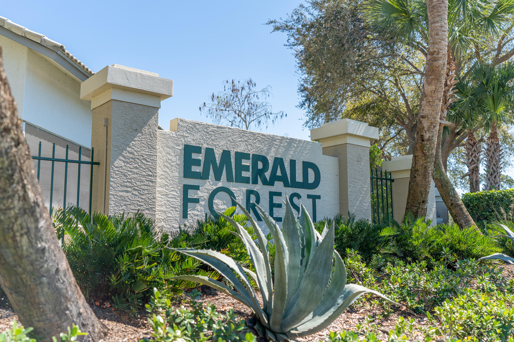 963 Red Parrot Lane - Photo 1