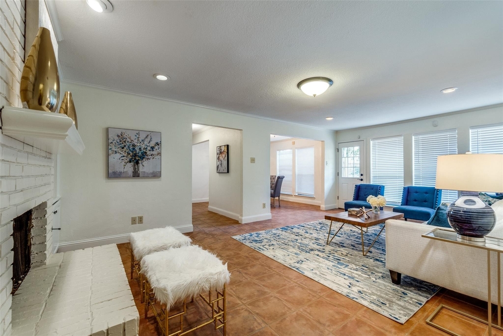 9229 Highedge Circle - Photo 4