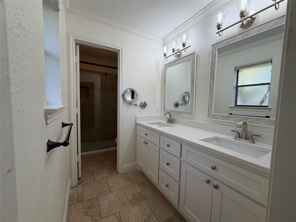 9229 Highedge Circle - Photo 13