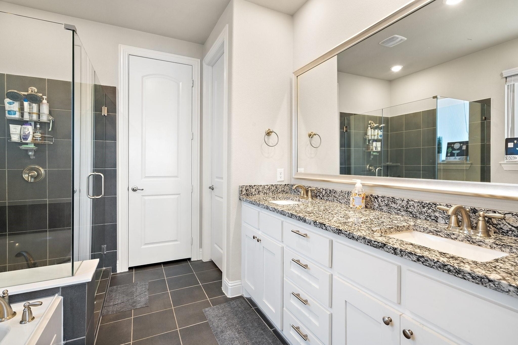 10912 Smithville Place - Photo 13