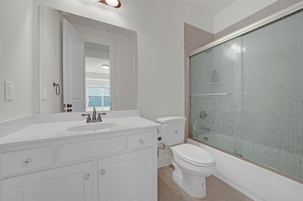 302 Torch Lily Lane - Photo 4