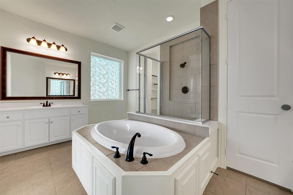 302 Torch Lily Lane - Photo 18