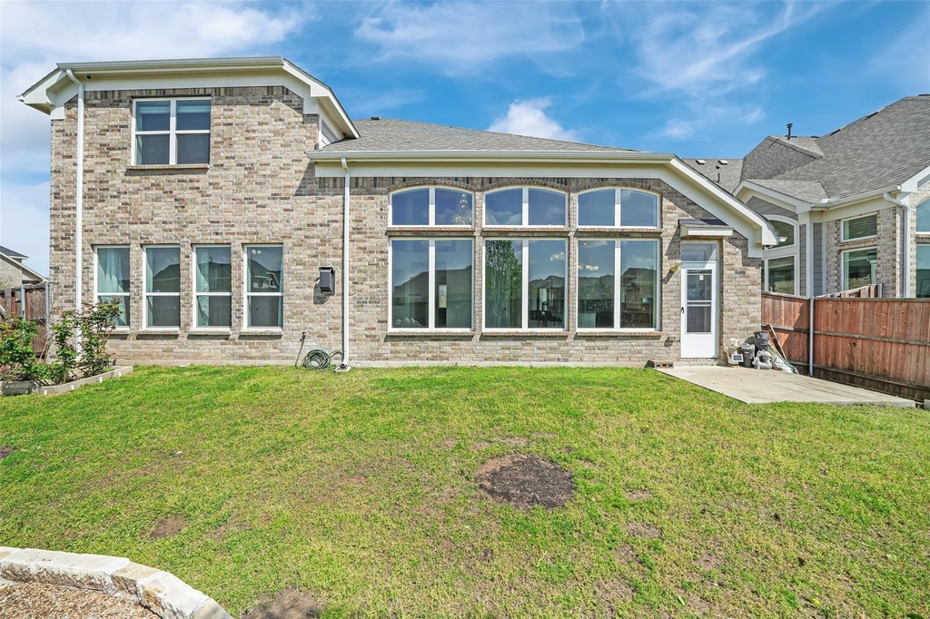 302 Torch Lily Lane - Photo 34