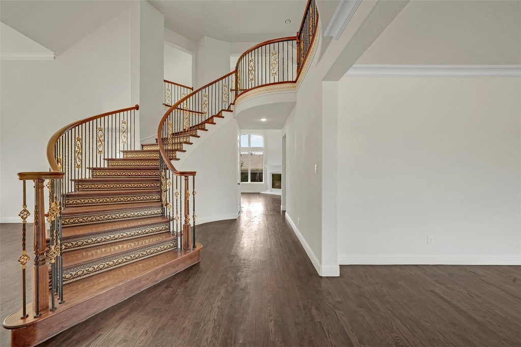 302 Torch Lily Lane - Photo 2
