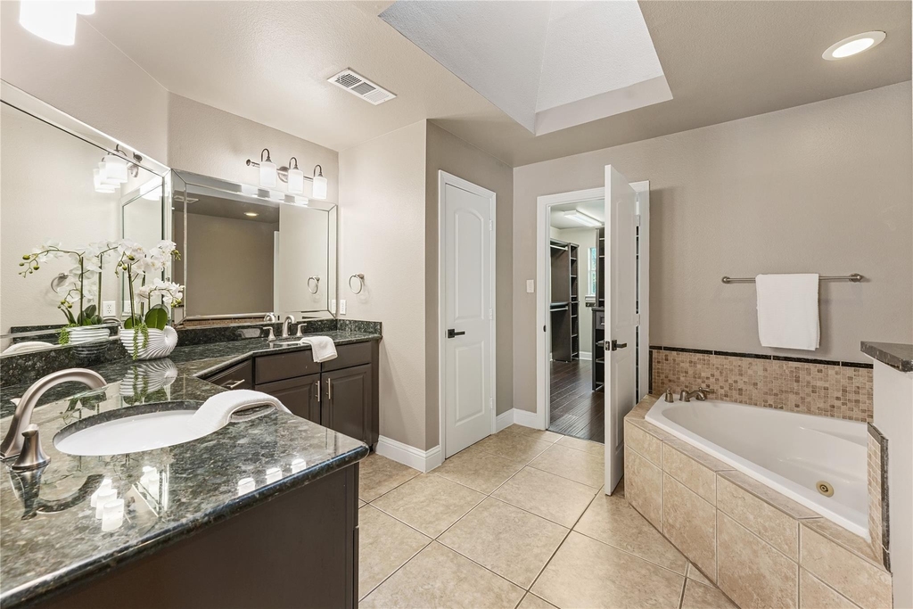 4007 Brownstone Court - Photo 28
