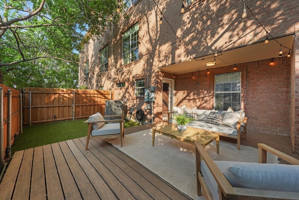4007 Brownstone Court - Photo 6