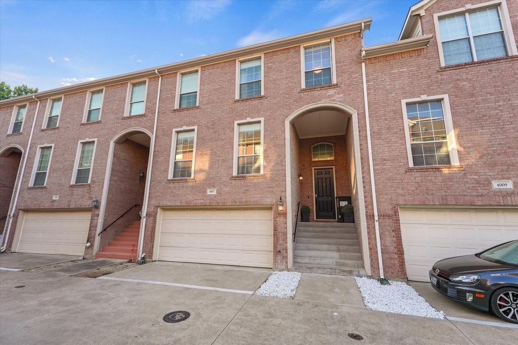 4007 Brownstone Court - Photo 10