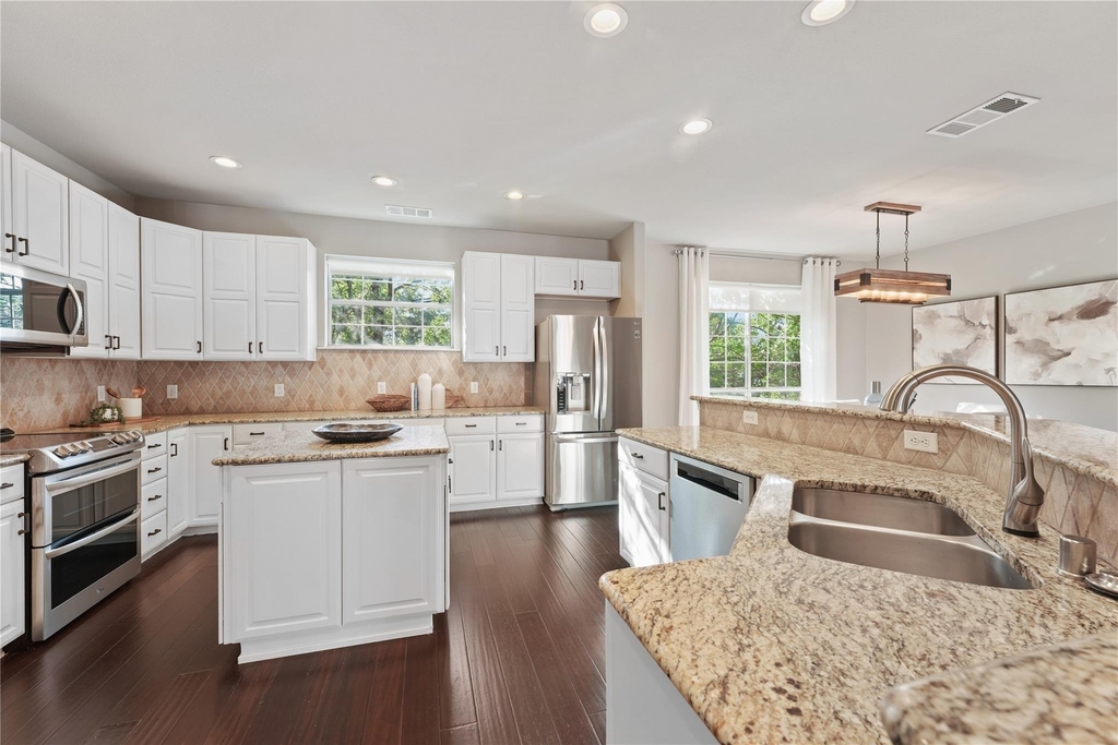 4007 Brownstone Court - Photo 16