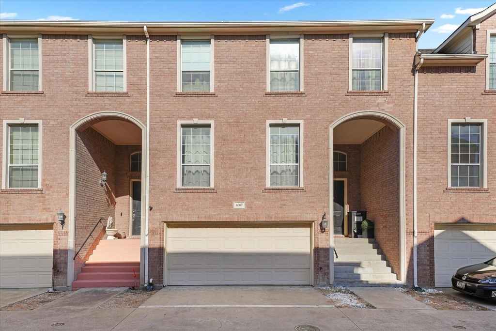 4007 Brownstone Court - Photo 9
