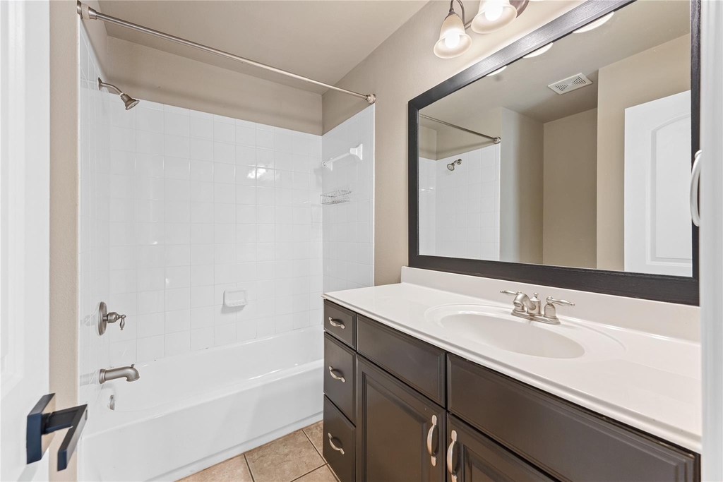 4007 Brownstone Court - Photo 24