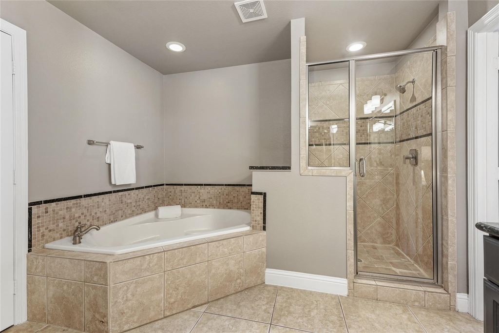 4007 Brownstone Court - Photo 29