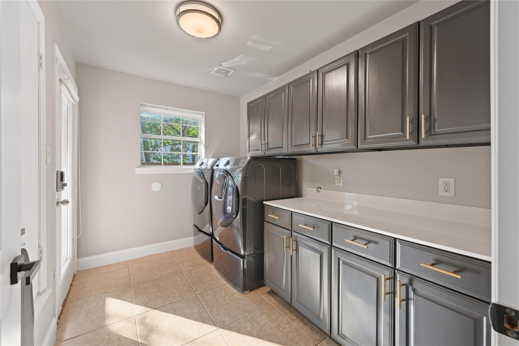 4007 Brownstone Court - Photo 31