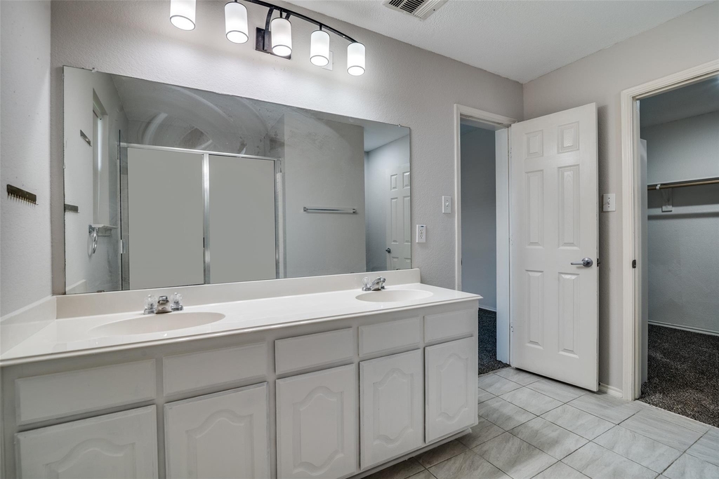 2800 Spencer Circle - Photo 20
