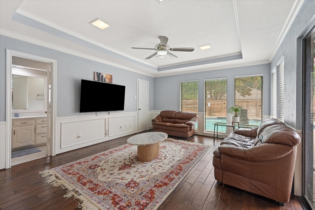 6620 Robin Willow Court - Photo 3