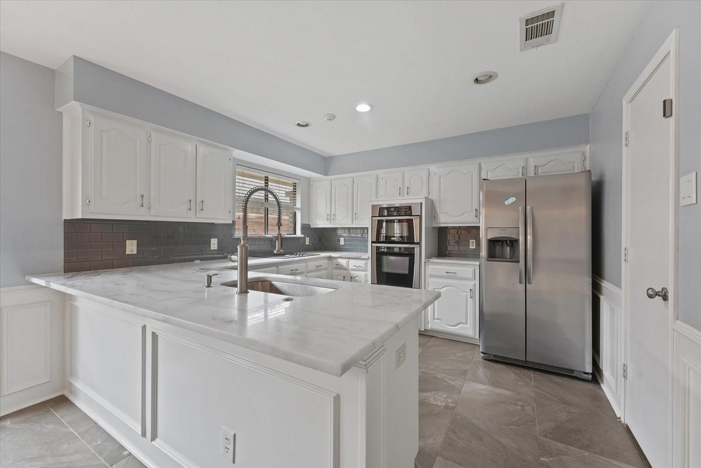 6620 Robin Willow Court - Photo 15