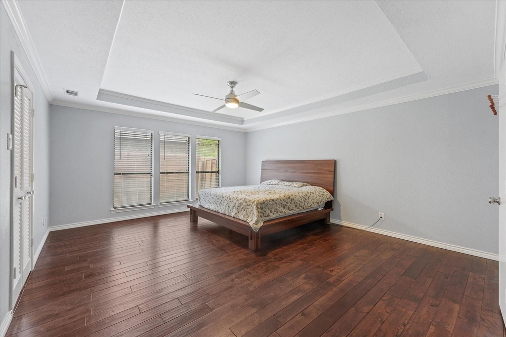 6620 Robin Willow Court - Photo 11