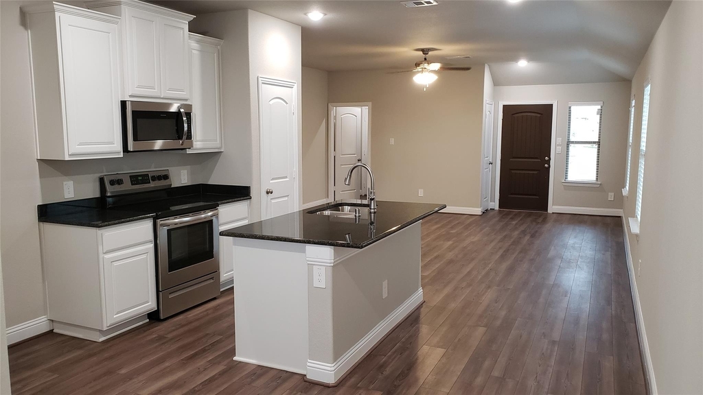 1412 Brindle Drive - Photo 8