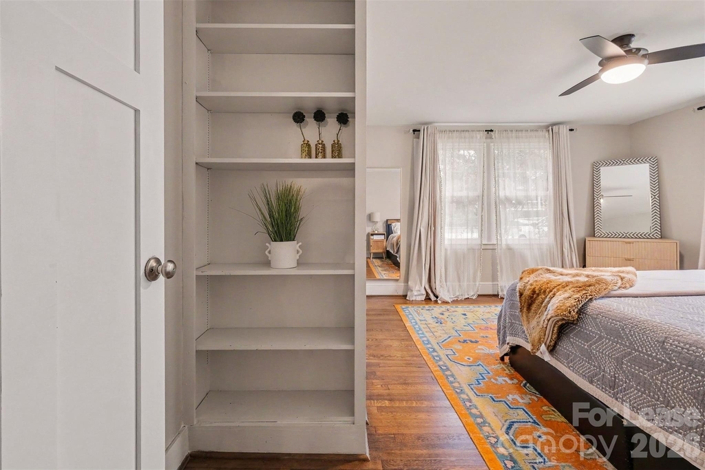 3330 Benard Avenue - Photo 8