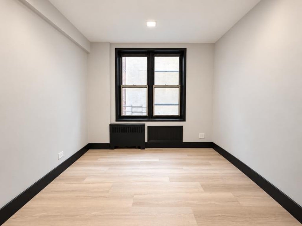 5BR in Upper West Side - Photo 5
