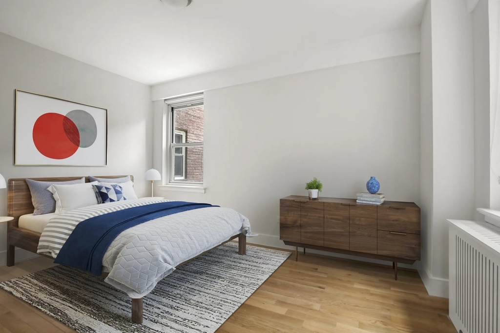 2BR in Murray Hill - Photo 5