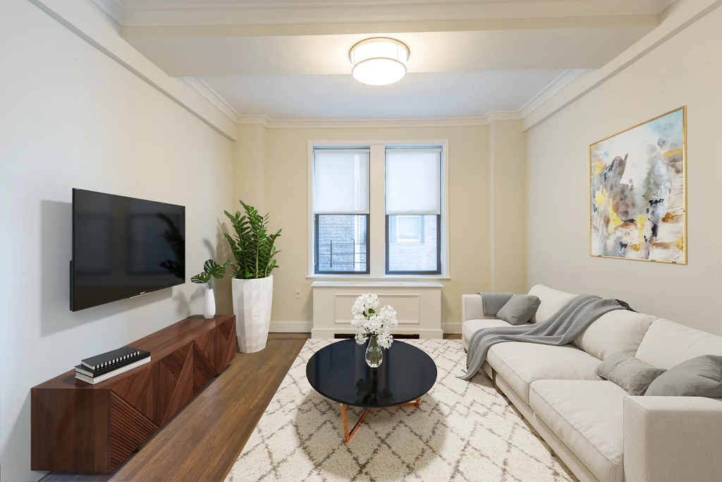 1BR in Upper West Side - Photo 1