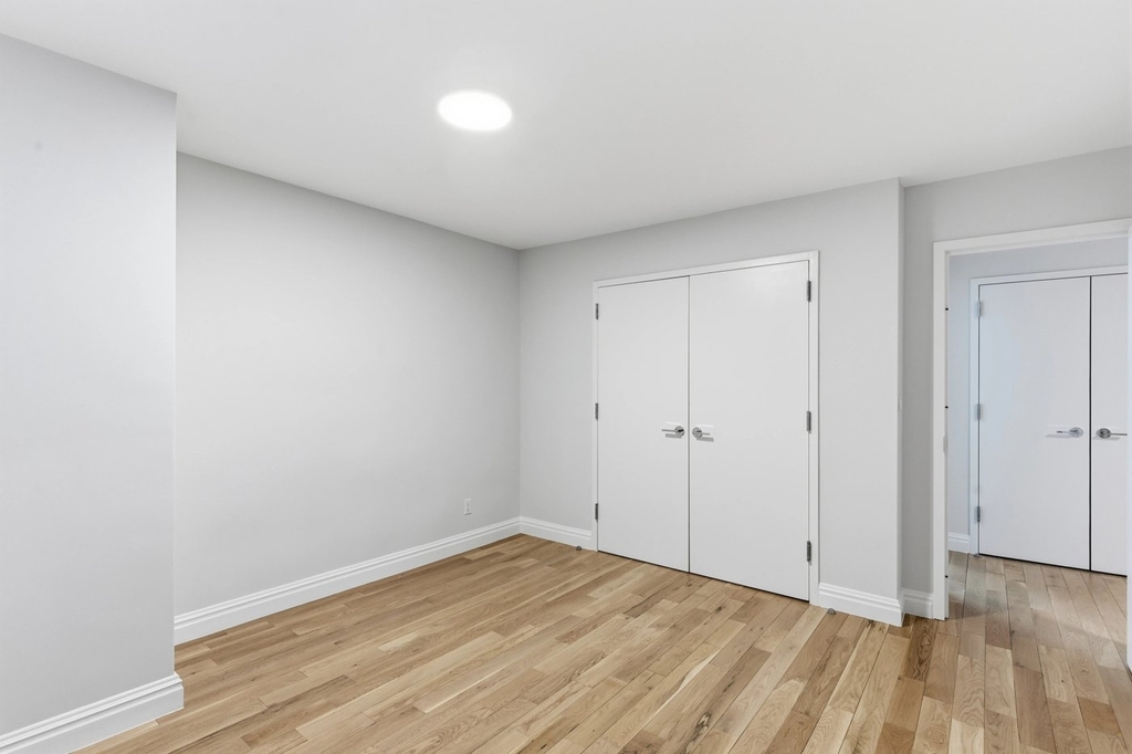 1BR in Upper East Side - Photo 4