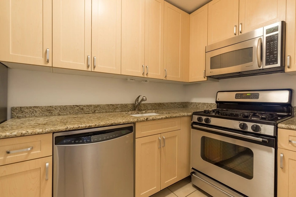 Studio in Upper West Side - Photo 2